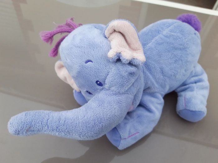Peluche Disney l éléphant - photo numéro 3