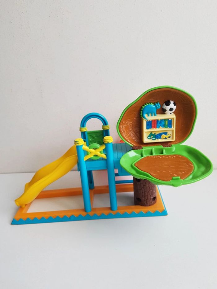 2 livres Dora L'exploratrice, figurine et aire de jeux - photo numéro 7