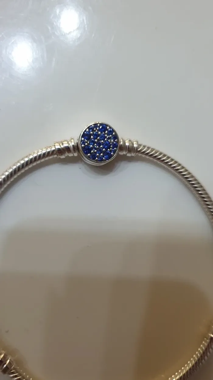 Bracelet T20 maille serpent fermoir médaillon bleu scintillant pandora moments - photo numéro 3