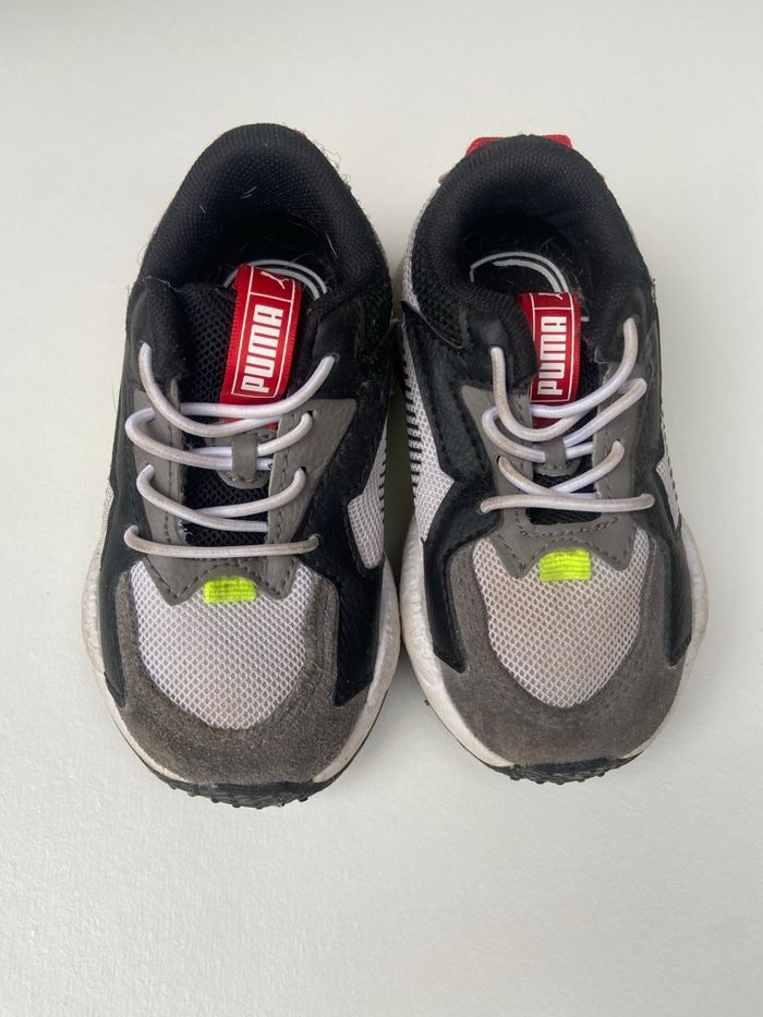 Baskets enfant Puma X-Ray² – Taille 22 – très bon état