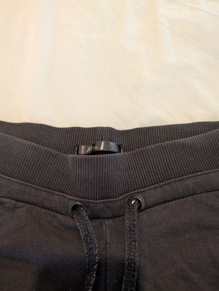 Short court femme noir 36 - photo numéro 3