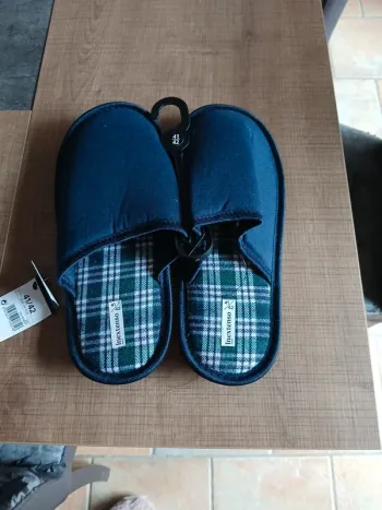 Chaussons homme 41/42