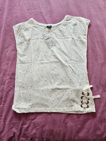 Tee-shirt fille taille 10 ans neuf