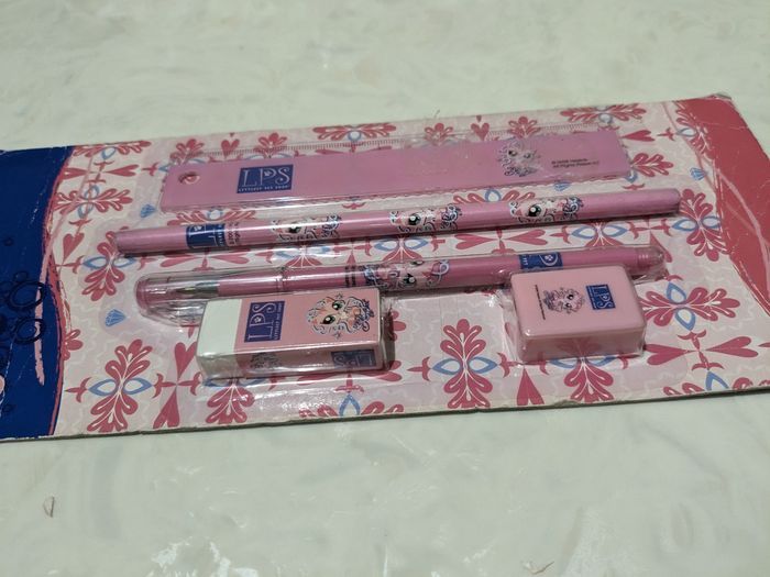 Kit de dessin Littlest PetShop. - photo numéro 3