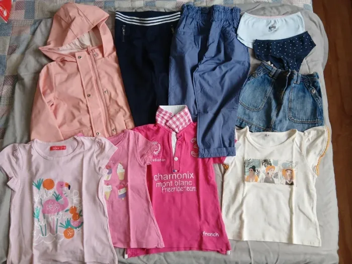 Lot vêtements fille 4 ans