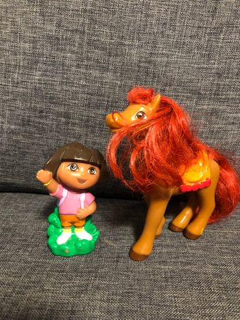 Figurine dora et son cheval