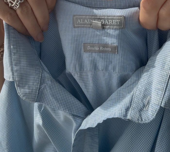 Chemise Alain Figaret à petits carreaux bleue et flanche taille L  très bon état - photo numéro 3