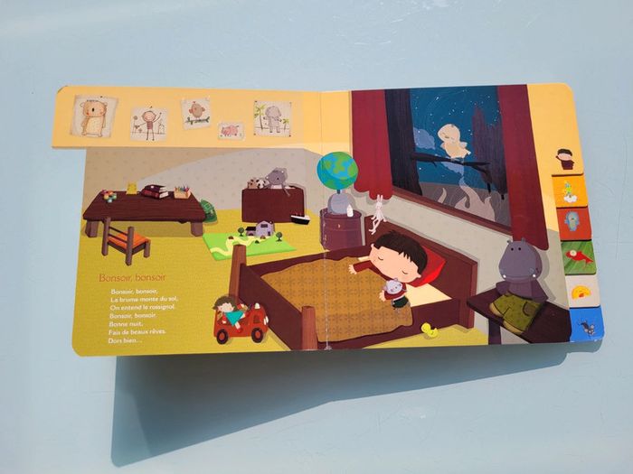 Livre tout carton avec CD Comptines pour bien dormir 😴 - photo numéro 8