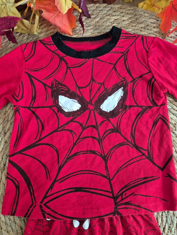 Pyjama SpiderMan 3 ans - photo numéro 3