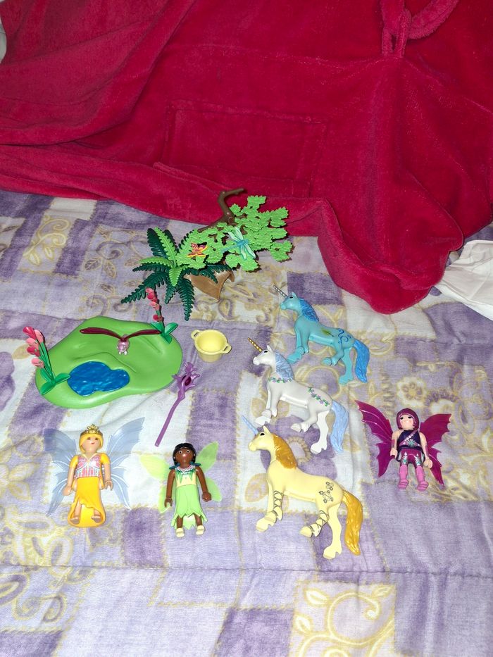 Lot playmobil fées et licornes