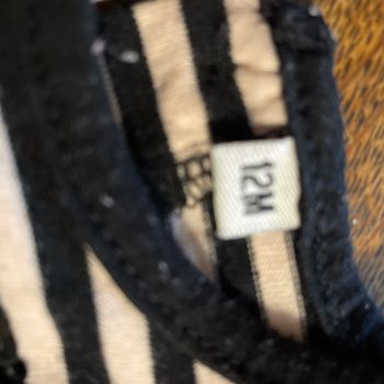 Lot de 2 robes 12 mois