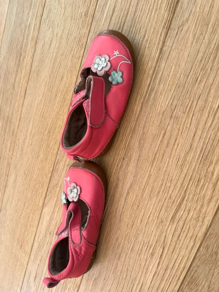 Chaussons rose vertbaudet cuir taille 24 bon état - photo numéro 3