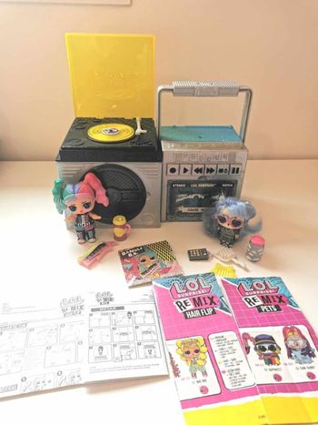 Poupée L.O.L. Surprise Remix , lot de 2 éléments , très bon état