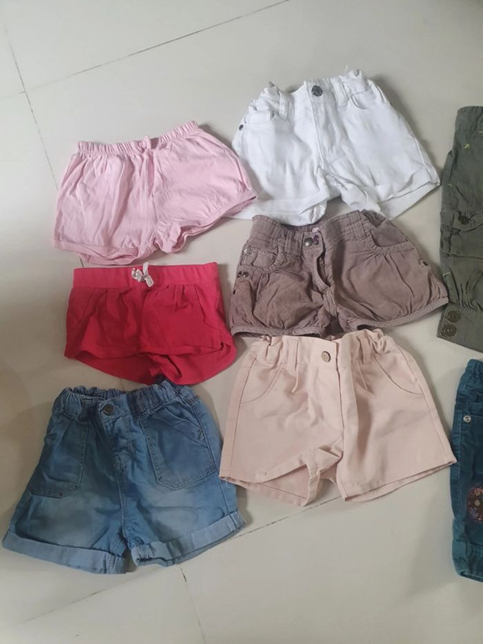 Lot bermudas / shorts/ pantacourts fille 3 ans - photo numéro 2
