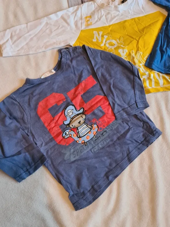 Lot tee-shirt manches longues 6 mois - photo numéro 2