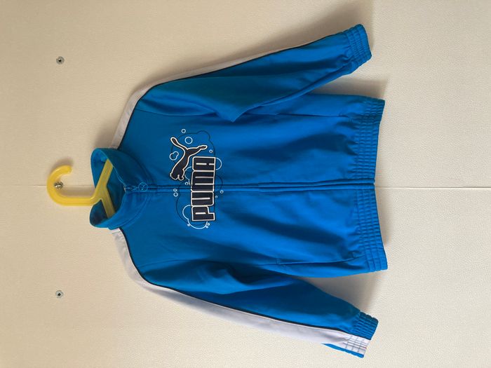 survêtement pantalon et veste à capuche Puma taille 4 ans - photo numéro 2