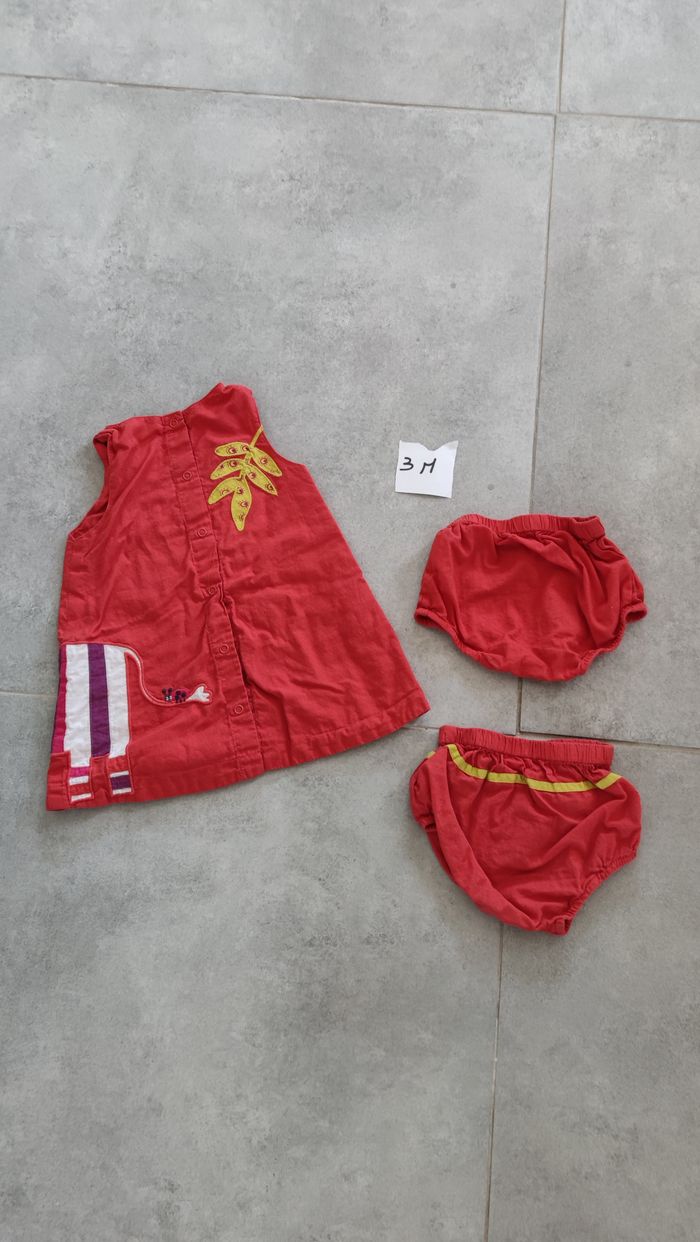 Robe et culottes rouge bébé fille 3 mois - photo numéro 2