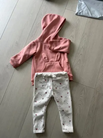 Ensemble chaud pull pantalon 12 mois