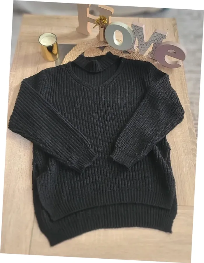Pull noir taille 38