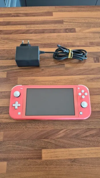 Console Nintendo switch lite "Couleur corail"