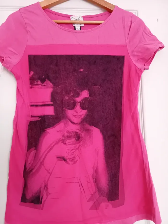 Tee-shirt femme taille M - photo numéro 2
