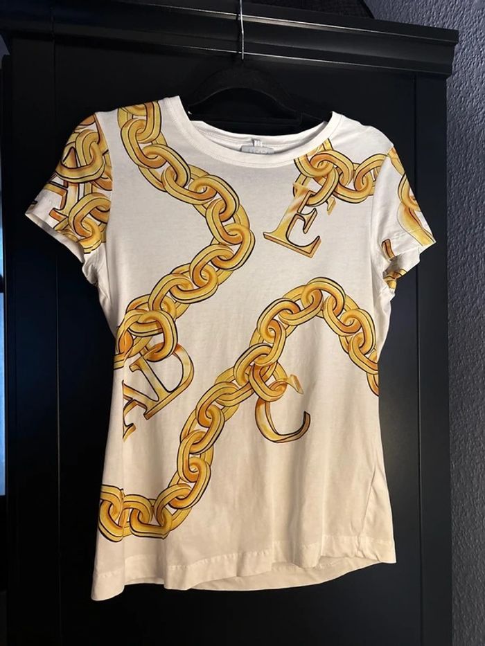 White t shirt with gold details by escada - photo numéro 4