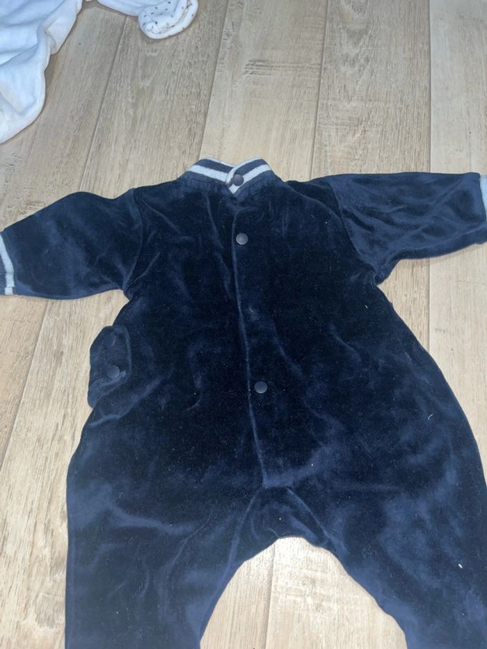 Lot de 4 pyjamas bébé - photo numéro 6
