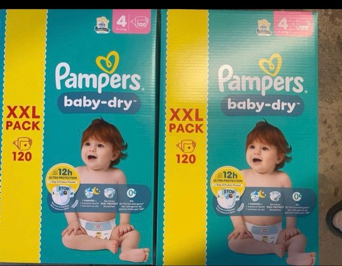 Lot de 2 paquets couches Pampers taille 4 bbdry  XXL