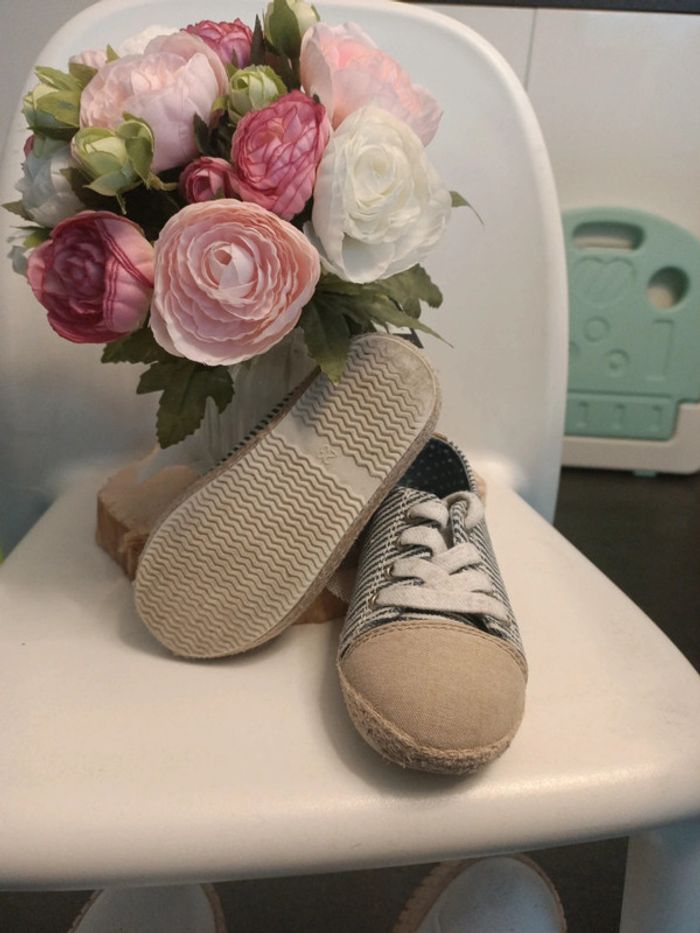 Chaussure Gémo baby 23 - photo numéro 2