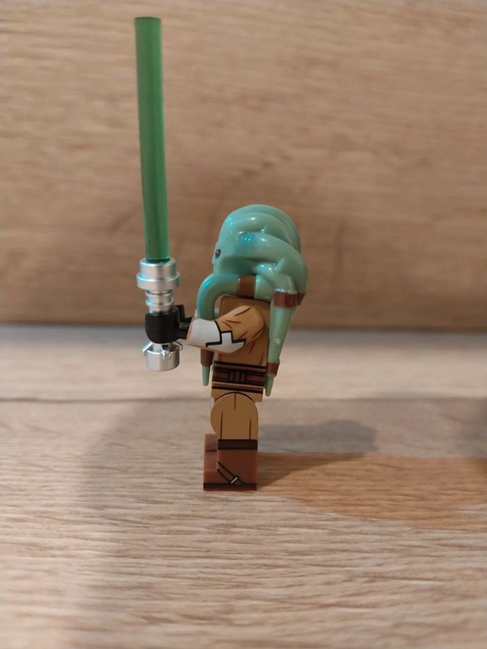 Figurine type lego custom Jedi Kit Fisto star wars - photo numéro 2