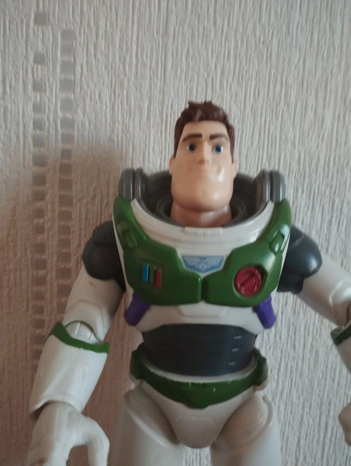 Figurine Buzz l'éclair le film - photo numéro 2