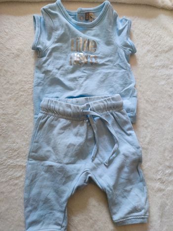 Ensemble manches courtes little héro T. 1 mois