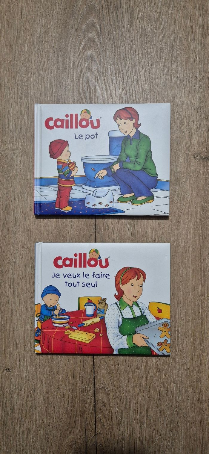 Lot livres Caillou