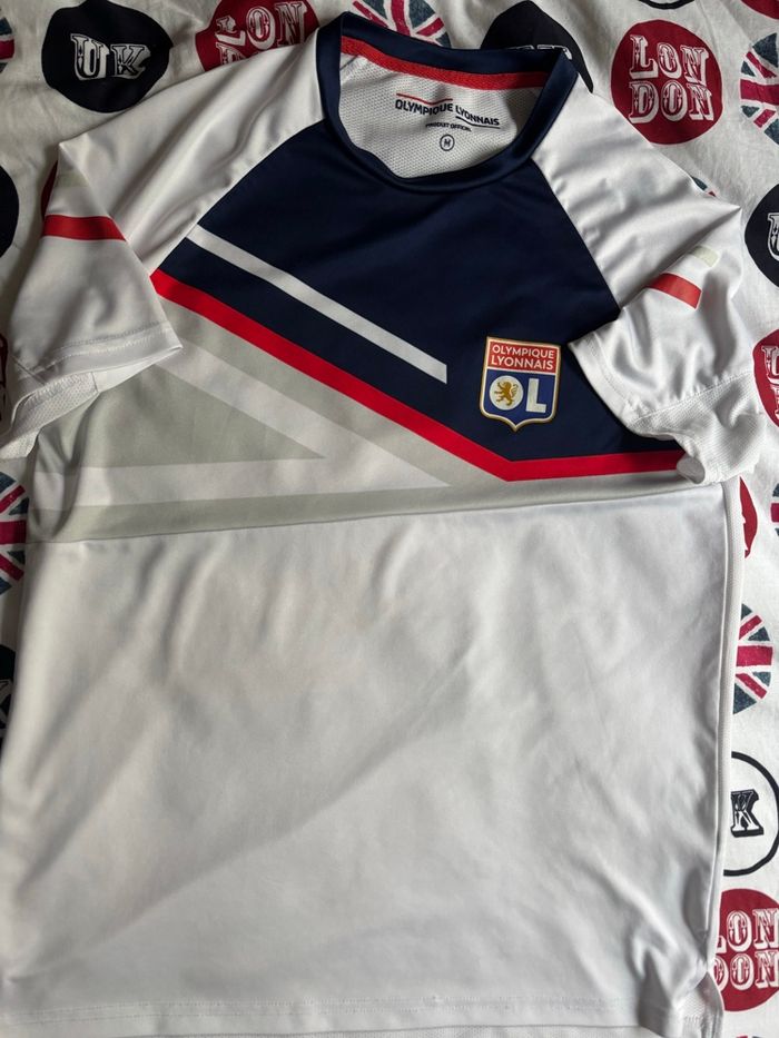 Tee shirt olympique lyonnais