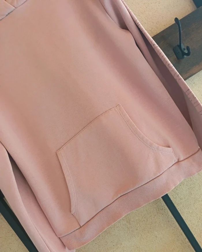 Sweat à capuche 8 ans - photo numéro 8