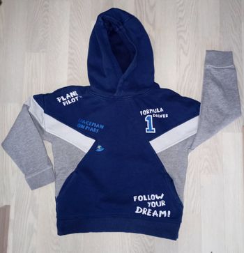Sweatshirt à capuche bleu marine, gris et blanc Orchestra
T. 10 ans