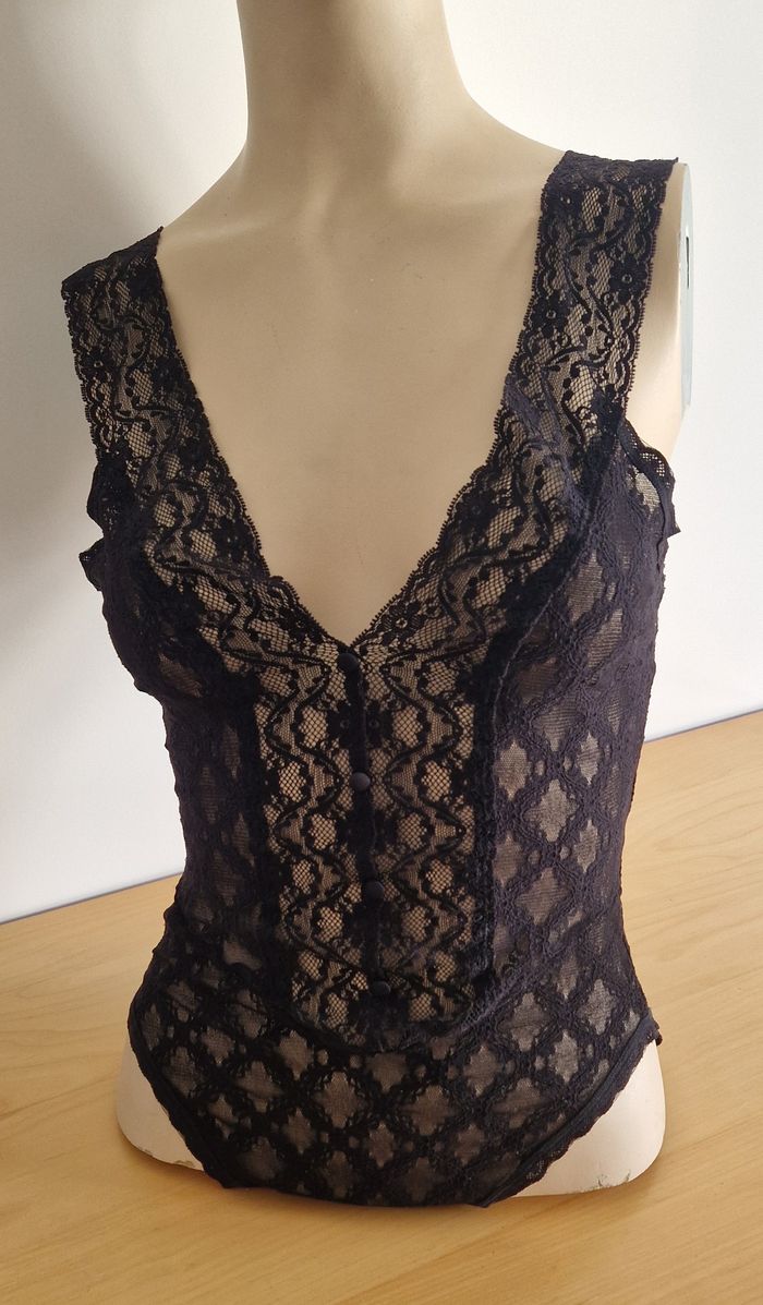 Body en dentelle - Taille M - TB état