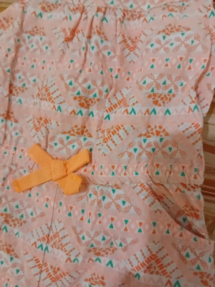 Gros lot de vêtements été fille, barboteuses, combishort, tee-shirt et shorts - photo numéro 18
