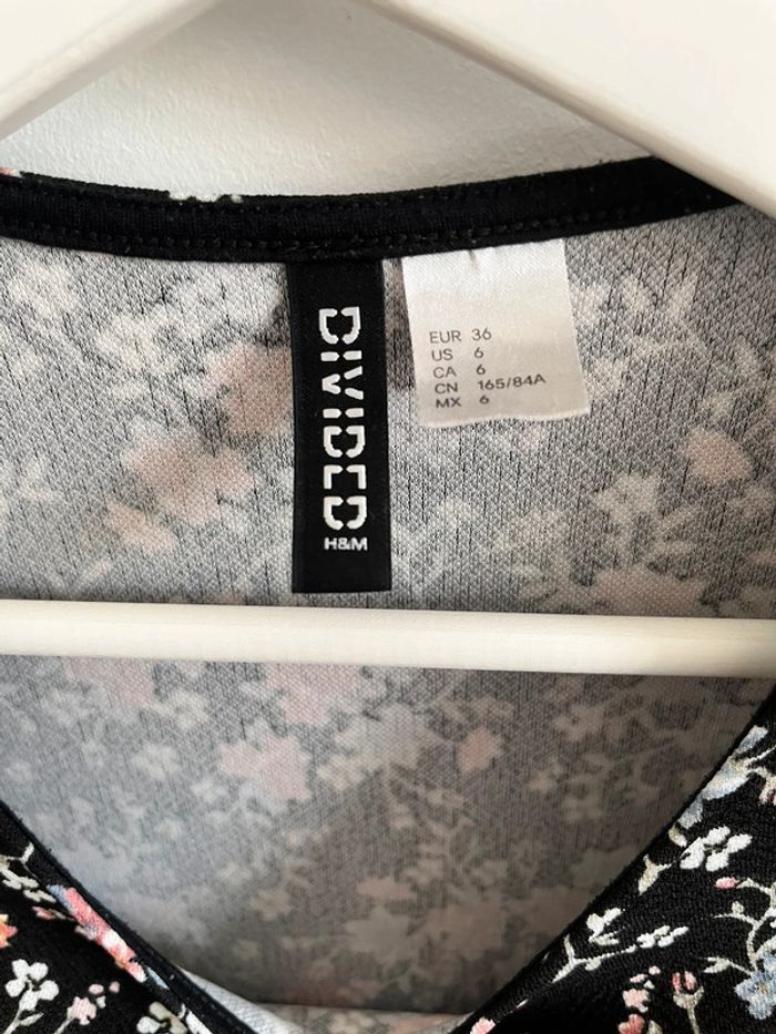 Robe manches 3/4 - photo numéro 2