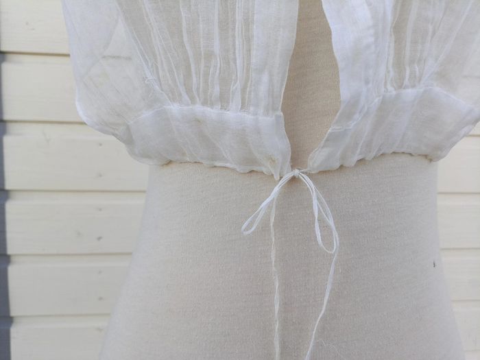 Ancien plastron, devantier en tulle et dentelle - photo numéro 5