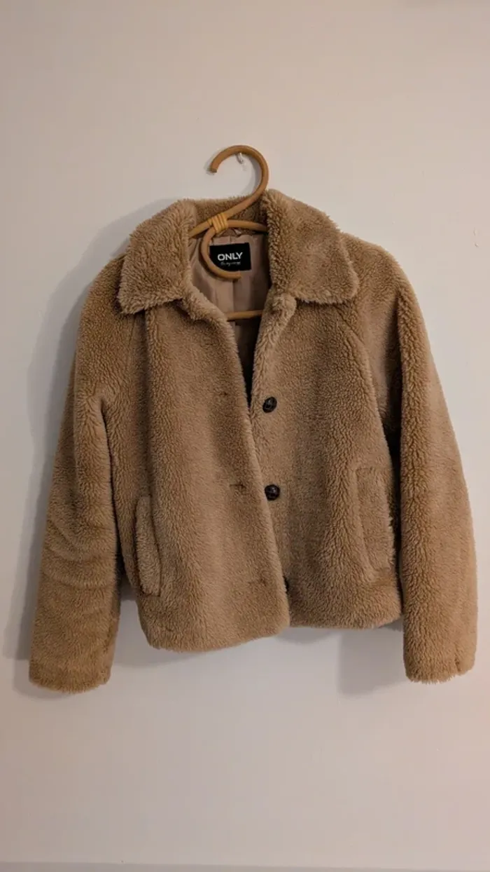 Veste fourrure - photo numéro 2