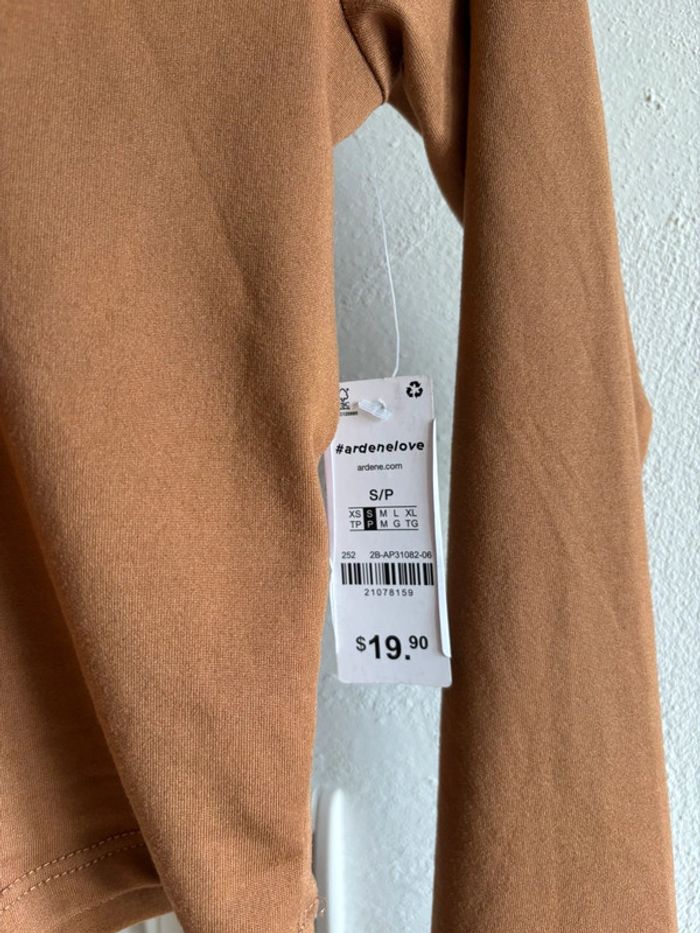 Haut asymétrique Ardene - photo numéro 4
