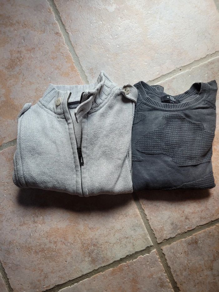 Lot gilet et pull 5 ans
