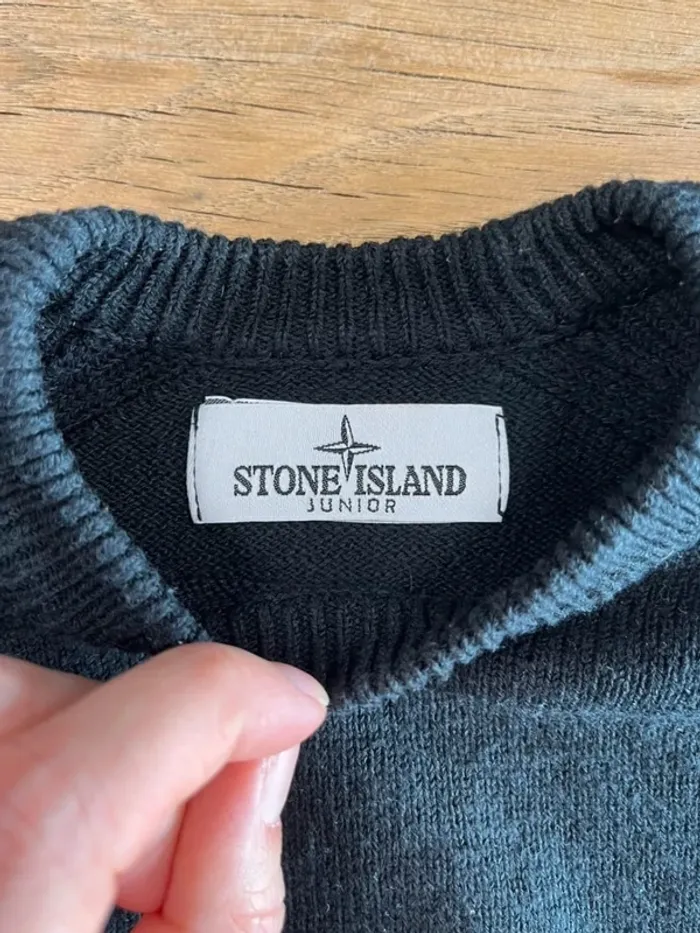 Pull en maille noir Stone Island - photo numéro 2