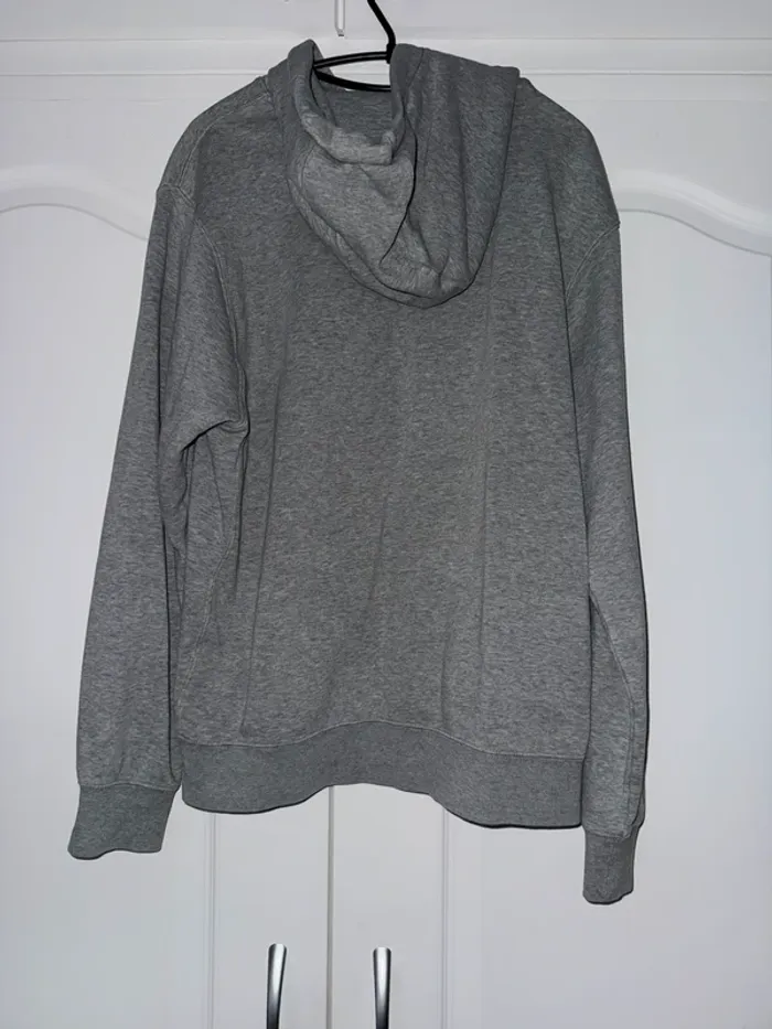 Sweat à capuche gris clair Nike - photo numéro 4
