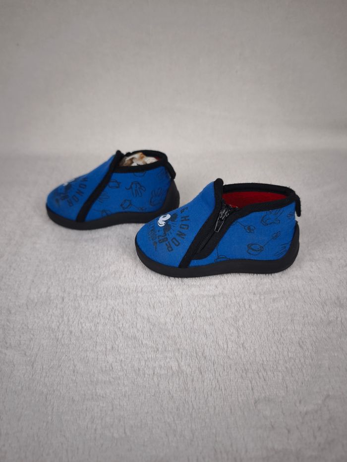 Chaussons Mickey Disney garçon pointure 21 - photo numéro 3