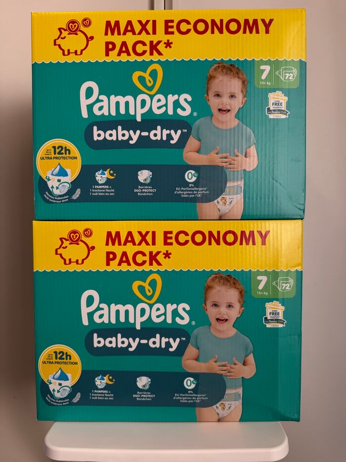 144 couches pampers taille 7