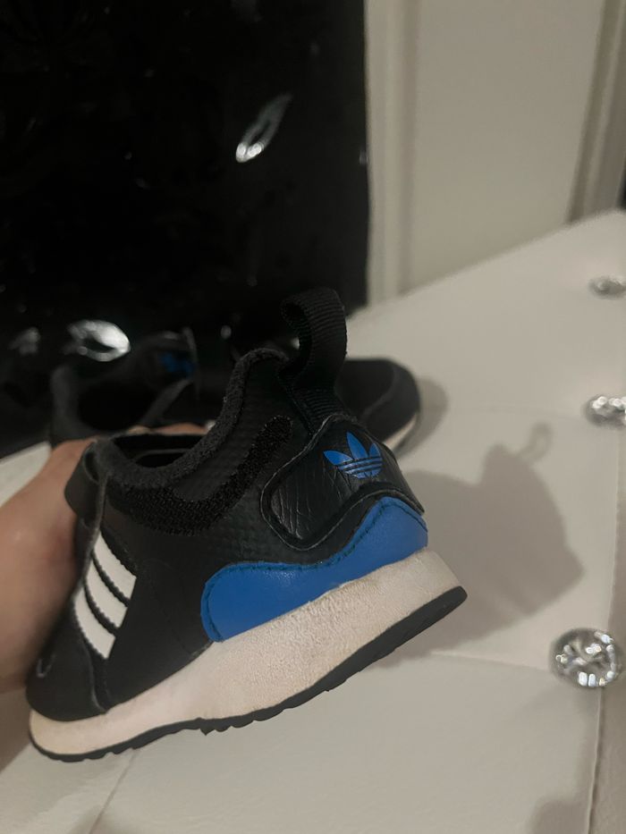 Basket Adidas à scratch - photo numéro 5