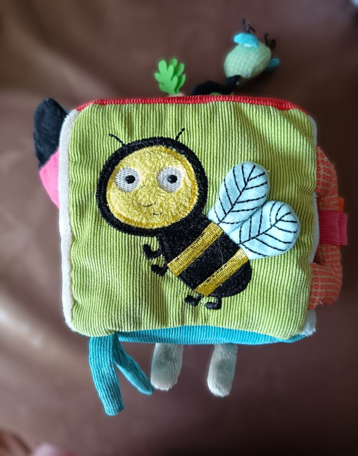 Cube d'Activitées d'Eveil Bébé - photo numéro 4