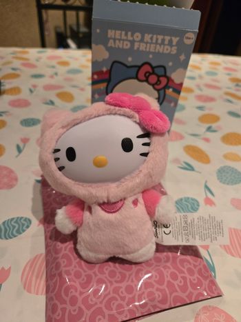Porte-clés peluche Hello Kitty Flower 